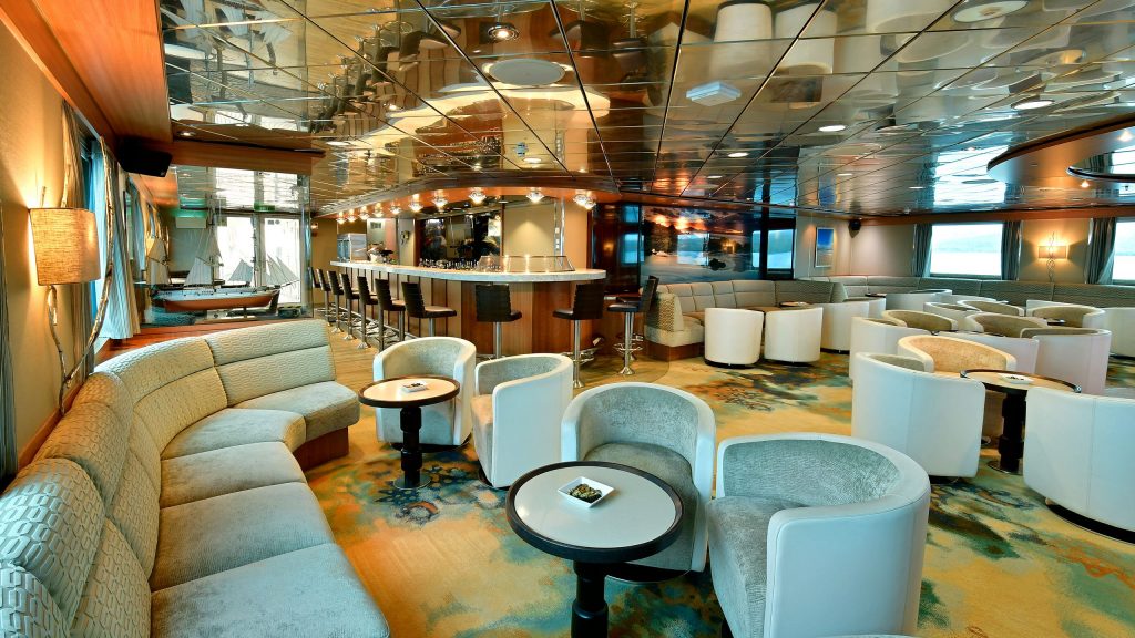 Discovery Lounge